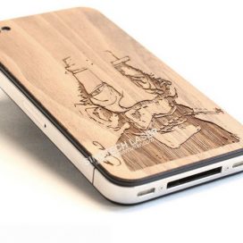mobile-phone-cover-engraving